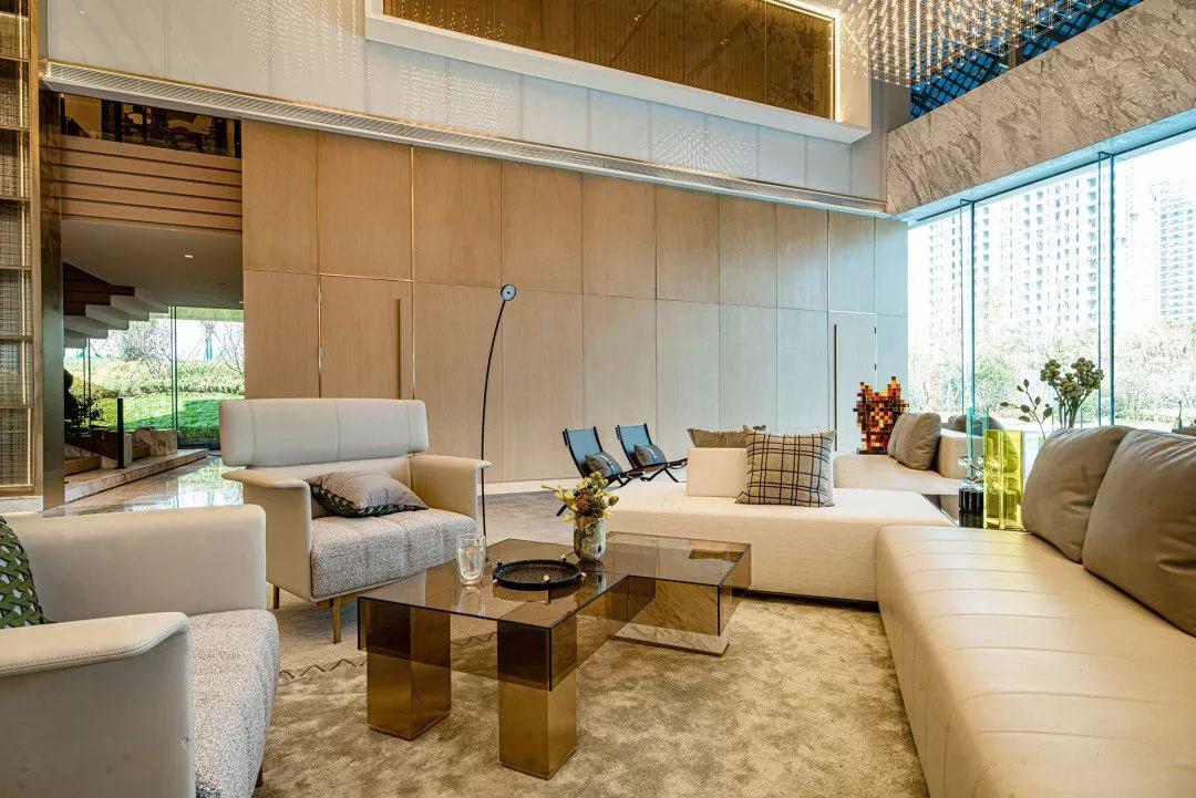 1572509483672758.jpg 4-W.jpg