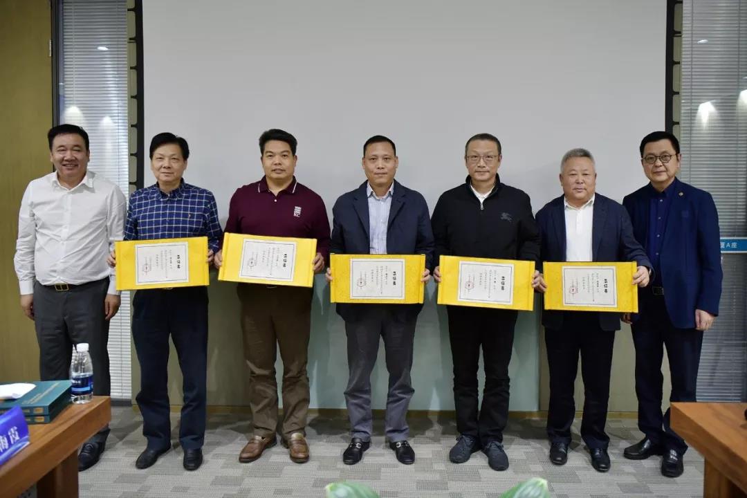 1577928641101946.jpg 1577928641101946.jpg